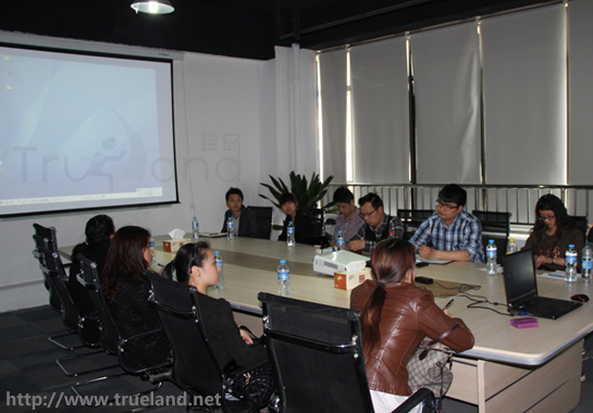 珍島《從課堂走向?qū)崙?zhàn)-如何向網(wǎng)站要利潤》培訓(xùn)現(xiàn)場(chǎng)